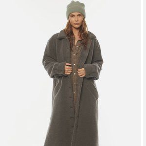 Amuse Society 'Ever More' Long Teddy Jacket - Size XL & M in Gray - NWT